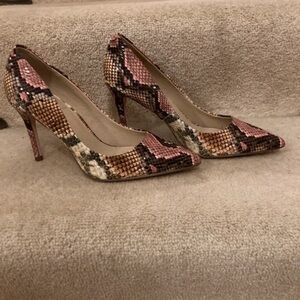 Elegant Multicolor Snakeskin Heels